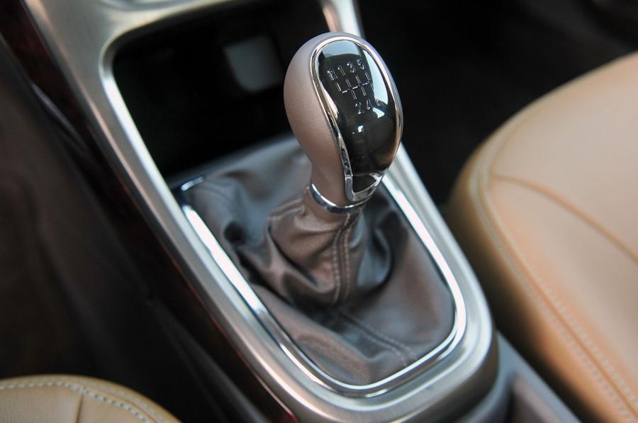  Buick Verano Turbo 2013 года  (фото 45 из 128)